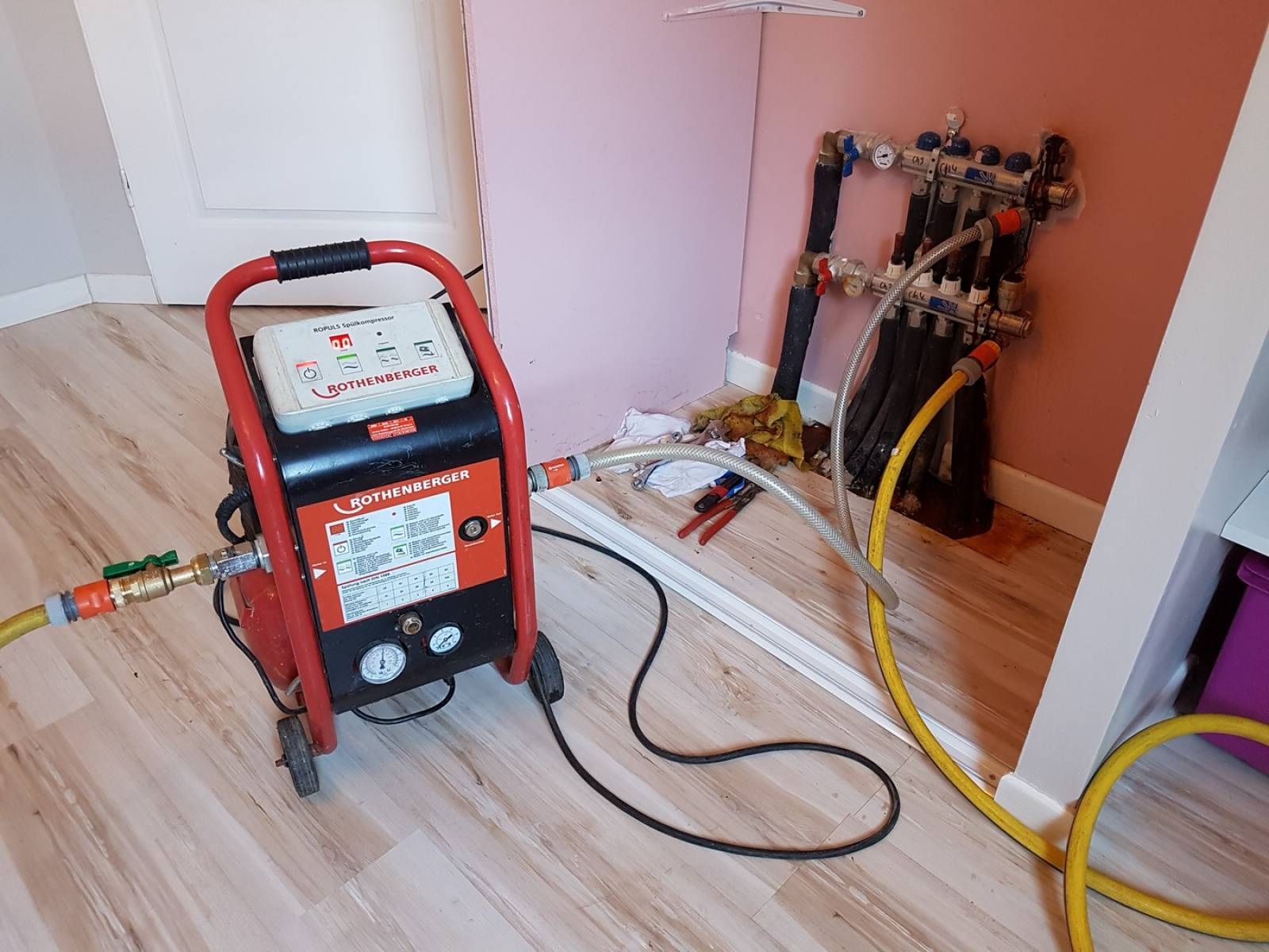 Darıca Abdi İpekçi Vaillant Hermetik Şofben Kombi Bakımı